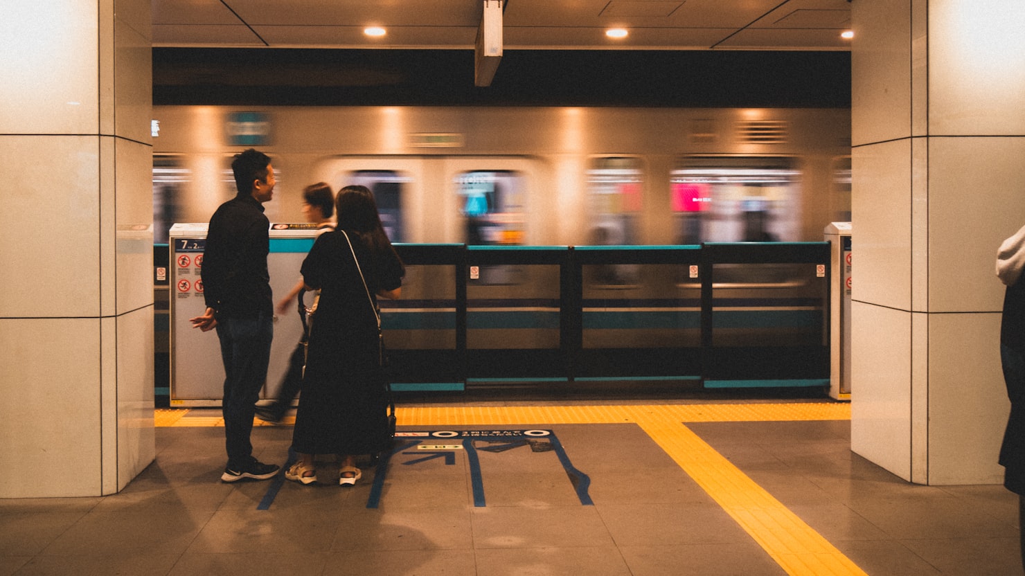 通勤経路の申告をやり直すとき｜出し先と控えの残り方のイメージ写真