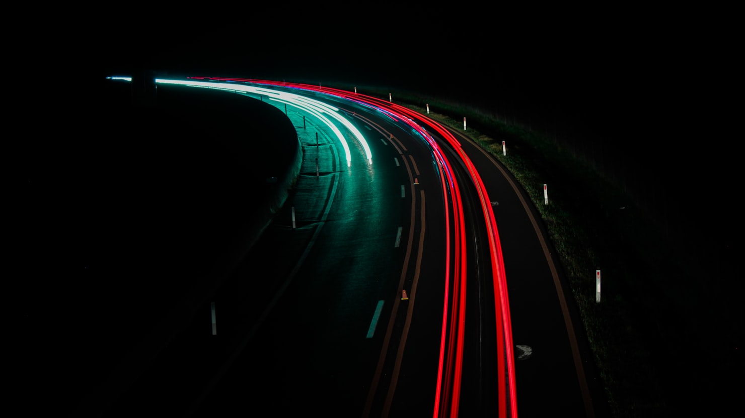 配送の追跡はどこまで見せる?求人で決める粒度のイメージ写真