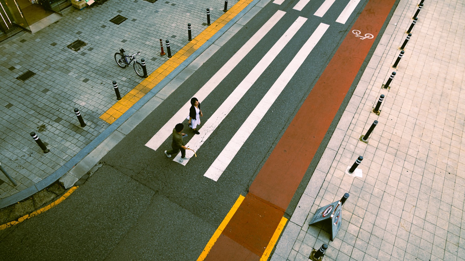 常駐の働き方から動くとき｜見えている選択肢のイメージ写真