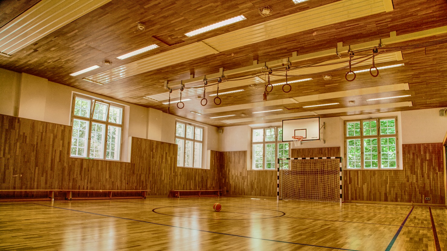 平日の数時間を抜けられるか｜休みの刻み方のイメージ写真