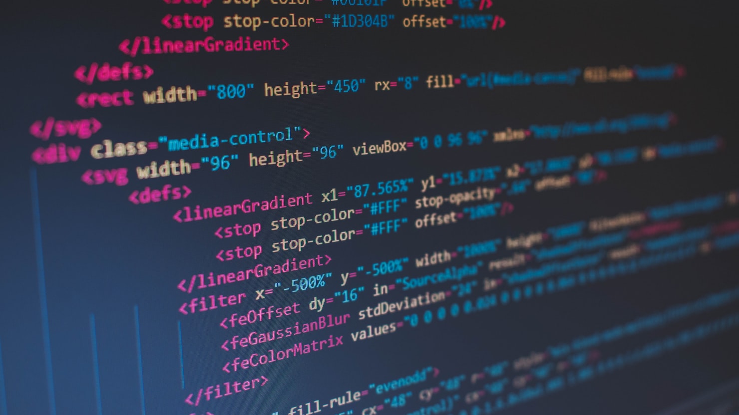 CSSの経験は転職でどう評価される？作る画面と直す画面のイメージ写真